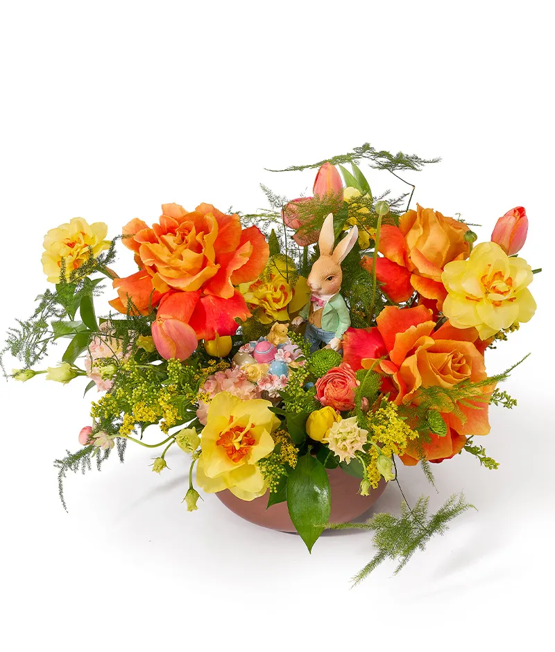Aranjament de Paste cu trandafiri, narcise si lalele „Blooming Grace”