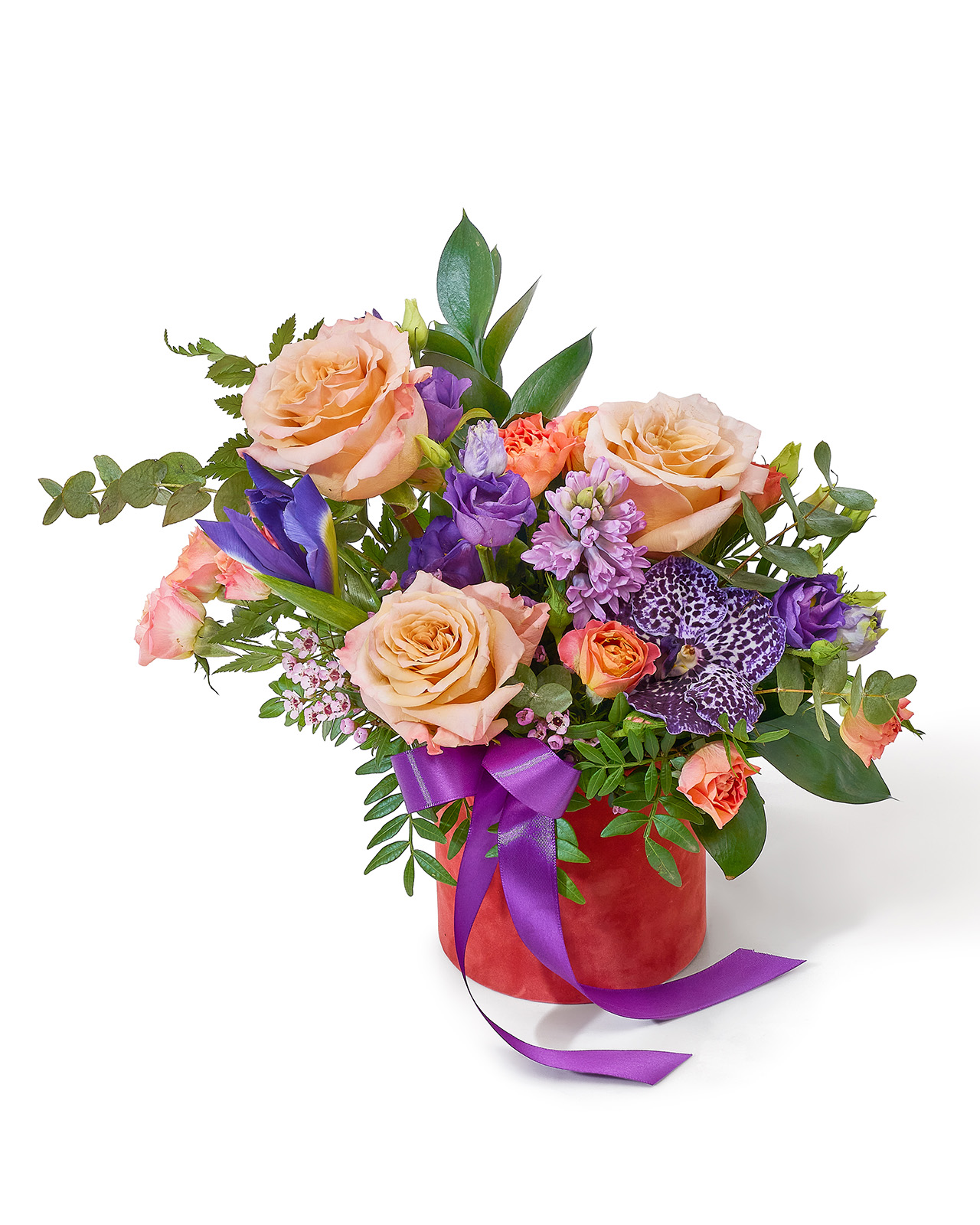 Aranjament floral cu trandafiri, iris și lalele „Dawn Radiance”
