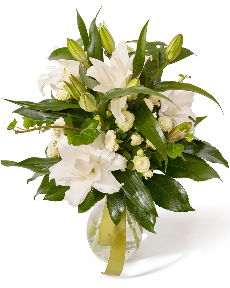 Buchet cu crini si minirose „Delicate Sunrise”