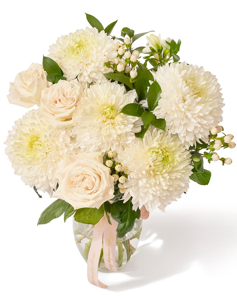 Buchet cu crizanteme, trandafiri si hypericum „Autumn Glow”