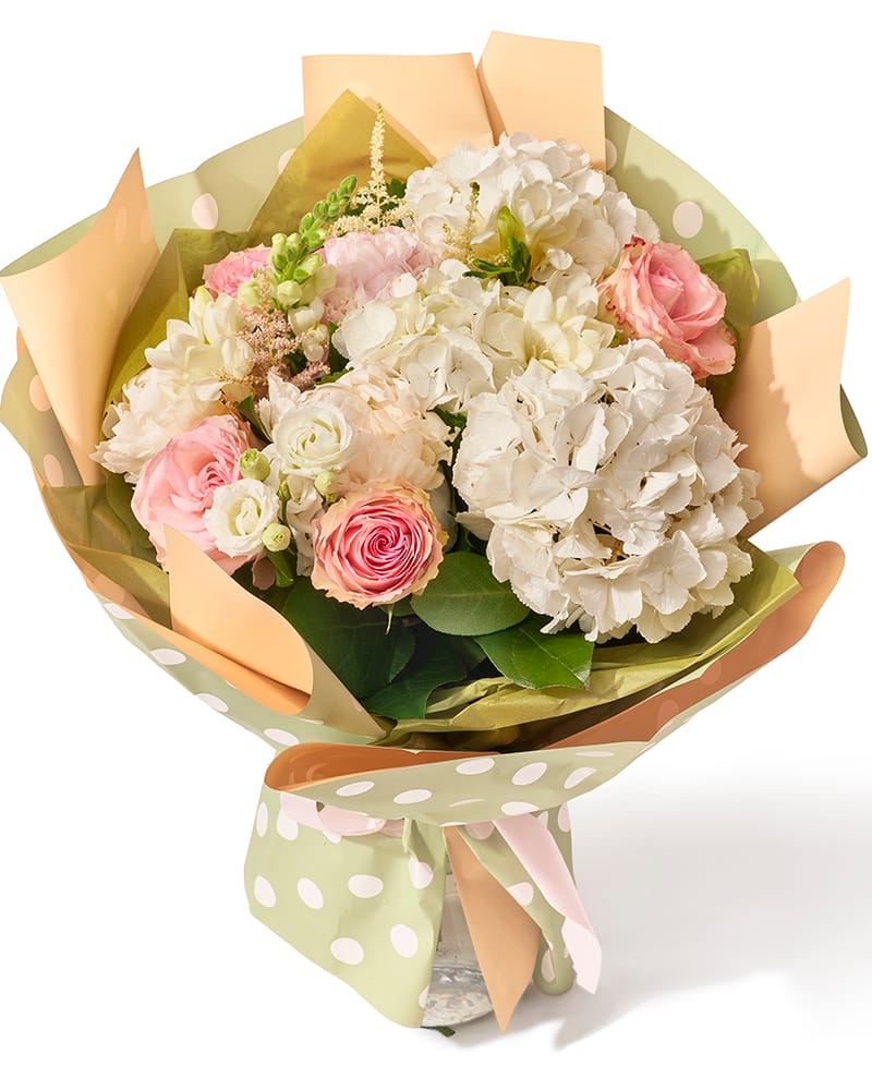 Buchet cu hortensie, trandafiri si bujori „Regal Fantasy”-1