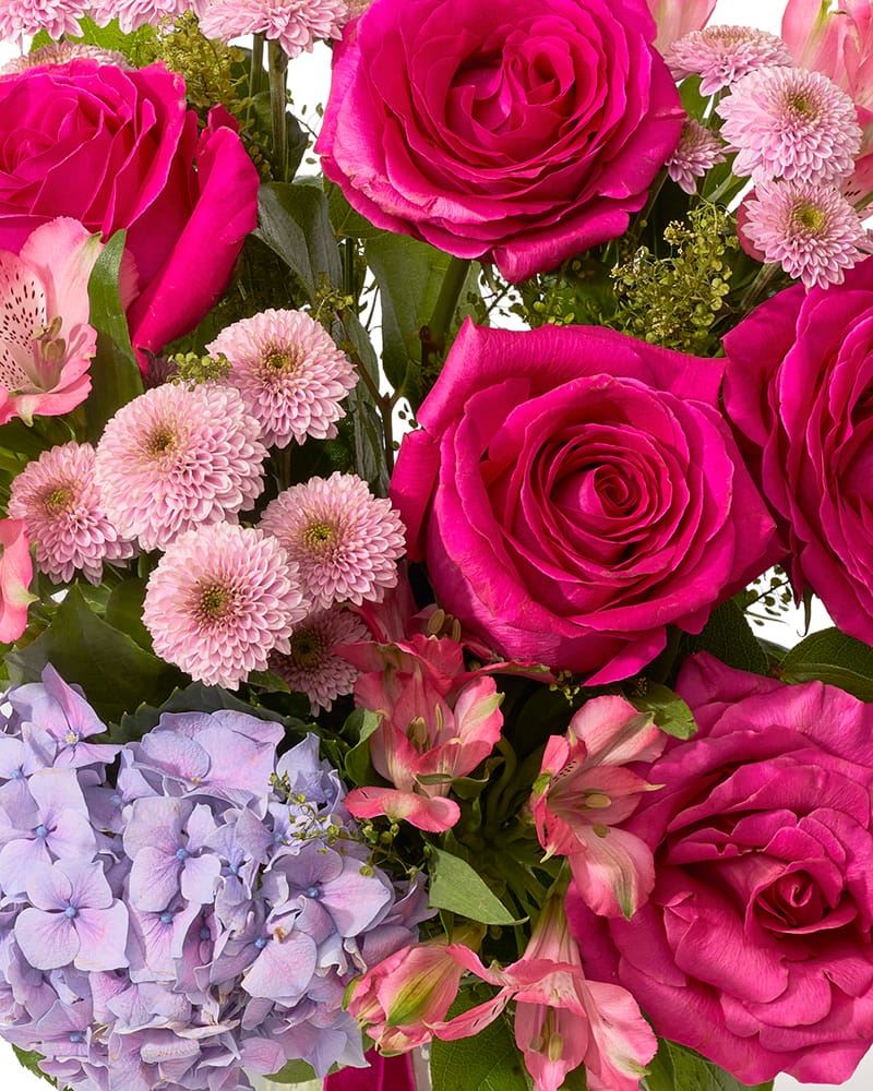Buchet cu hortensie, trandafiri si crizanteme „Pastel Dream”-2