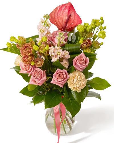 Buchet cu trandafiri, anthurium si lisianthus „Tropical Elegance”
