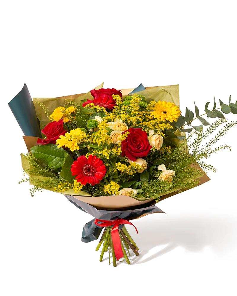 Buchet cu trandafiri, minirose si minigerbere „Joyful Garden”